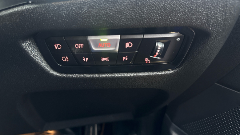 BMW 3 Series 320i xDrive M Sport 4dr Step Auto Petrol Saloon